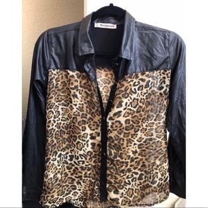 Animal print top